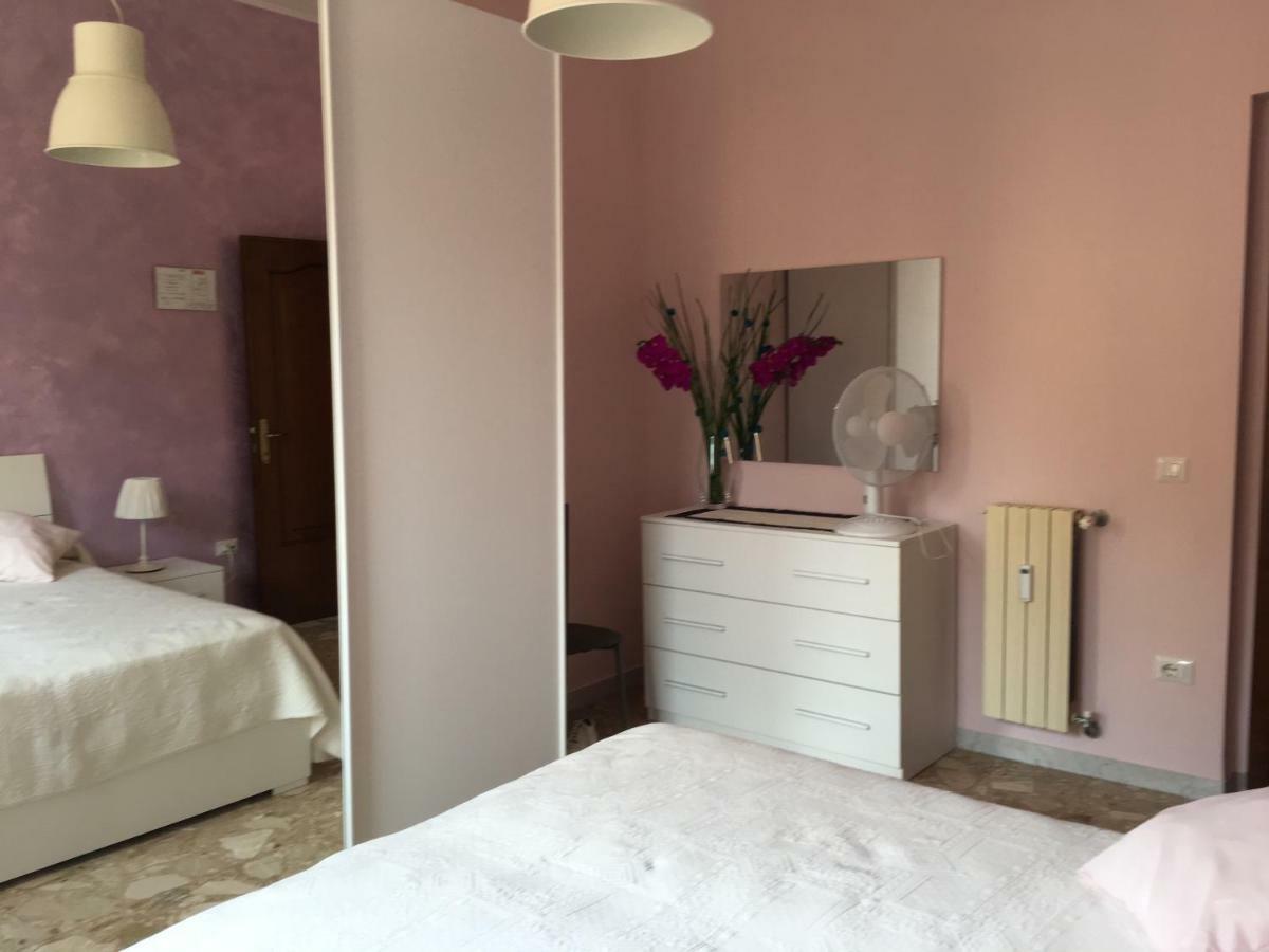 Appartamento - Casa Vacanza Nonna Grazia Roma Exterior foto